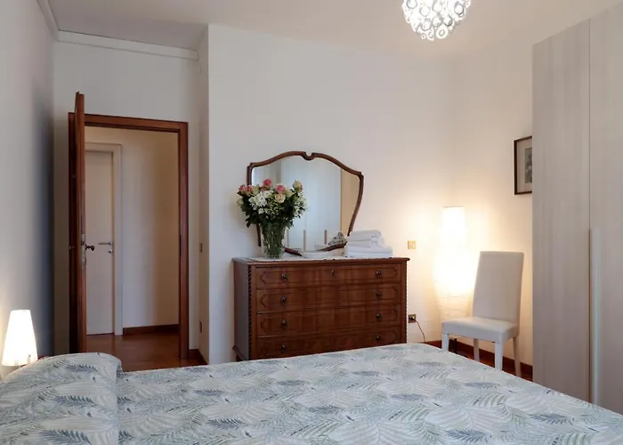 Appartamento Con 2 Camere E Garage Privato!
