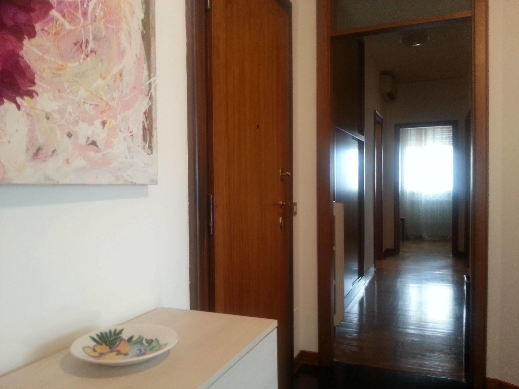 Apartment Con 2 E Garage Privato!
