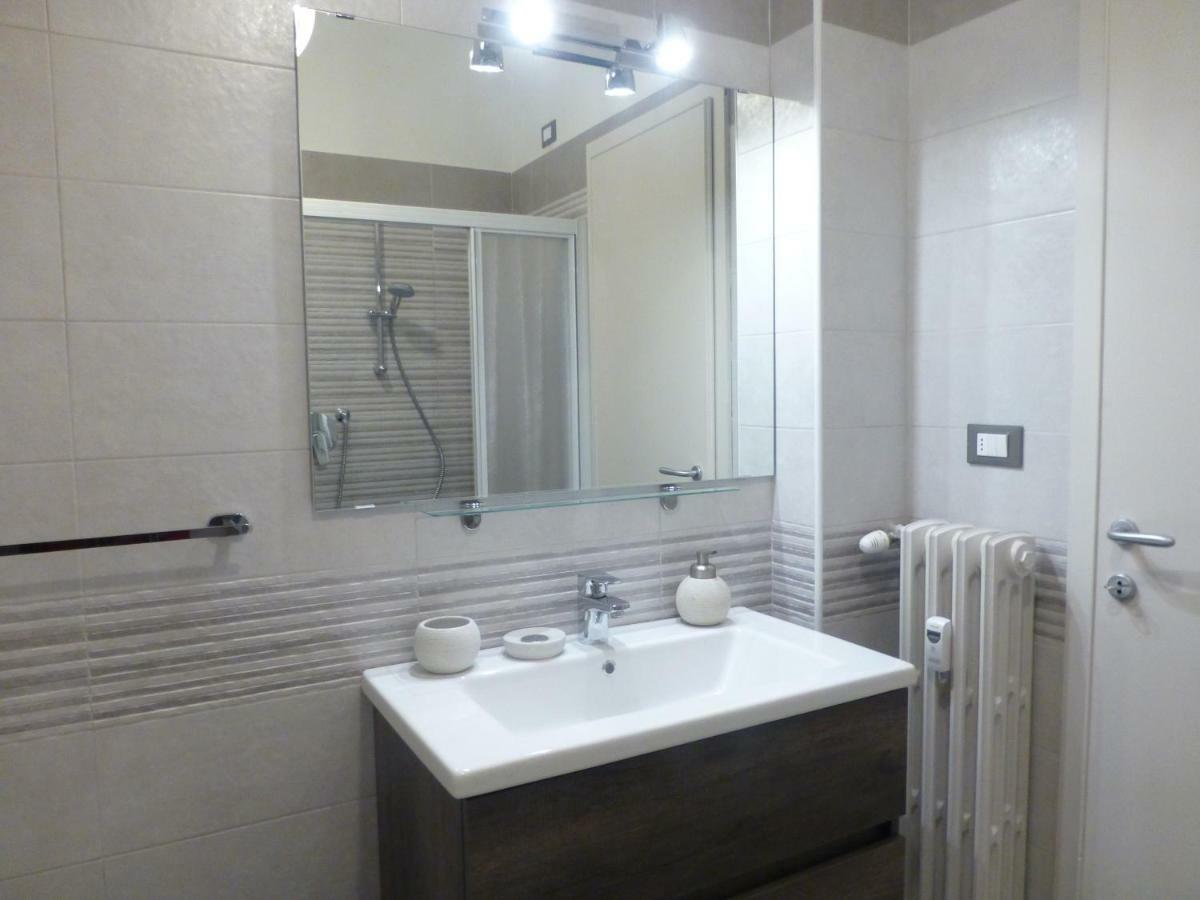 Con 2 E Garage Privato! Apartment *