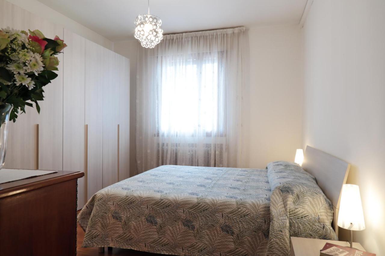Con 2 E Garage Privato! Apartment Padova